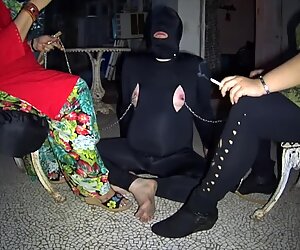 Mistress Makali uses ashtray