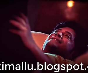 Midnight Romance with Indian Hot Mallu Sexy Aunty