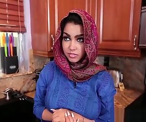 Arab teen gets big usa dick