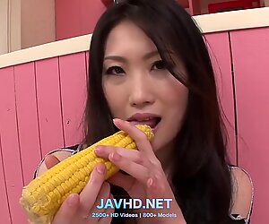 Japanese Girlfriend Gives in the Ass vol 8