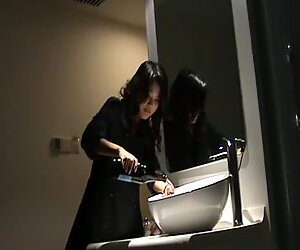 Chinese gal bottle masturbation