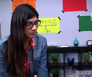 Small blonde teen big tits xxx BJ Lespartner s sons with Mia Khalifa
