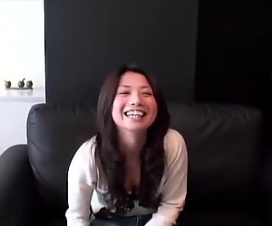 Cute Japanese girl in jeans panty job
