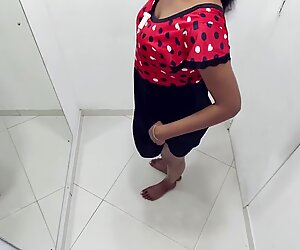 Fiton Sri Lankan New Sex Babe Fitting Night Dress In Dressing Room